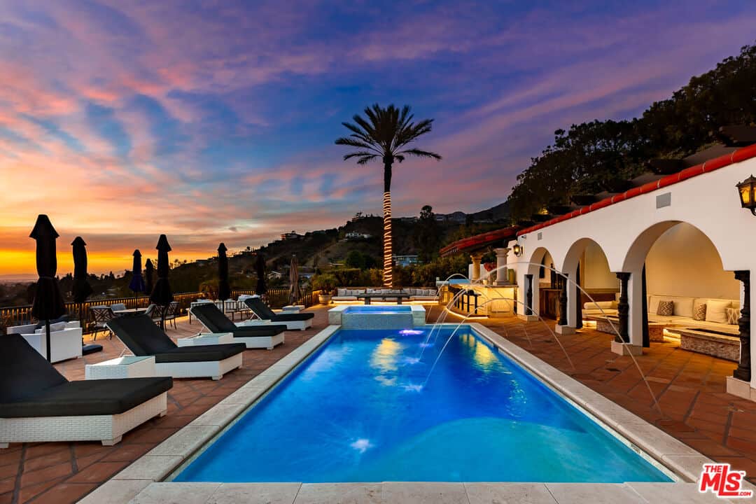 330 Kempton Road Glendale CA 91202