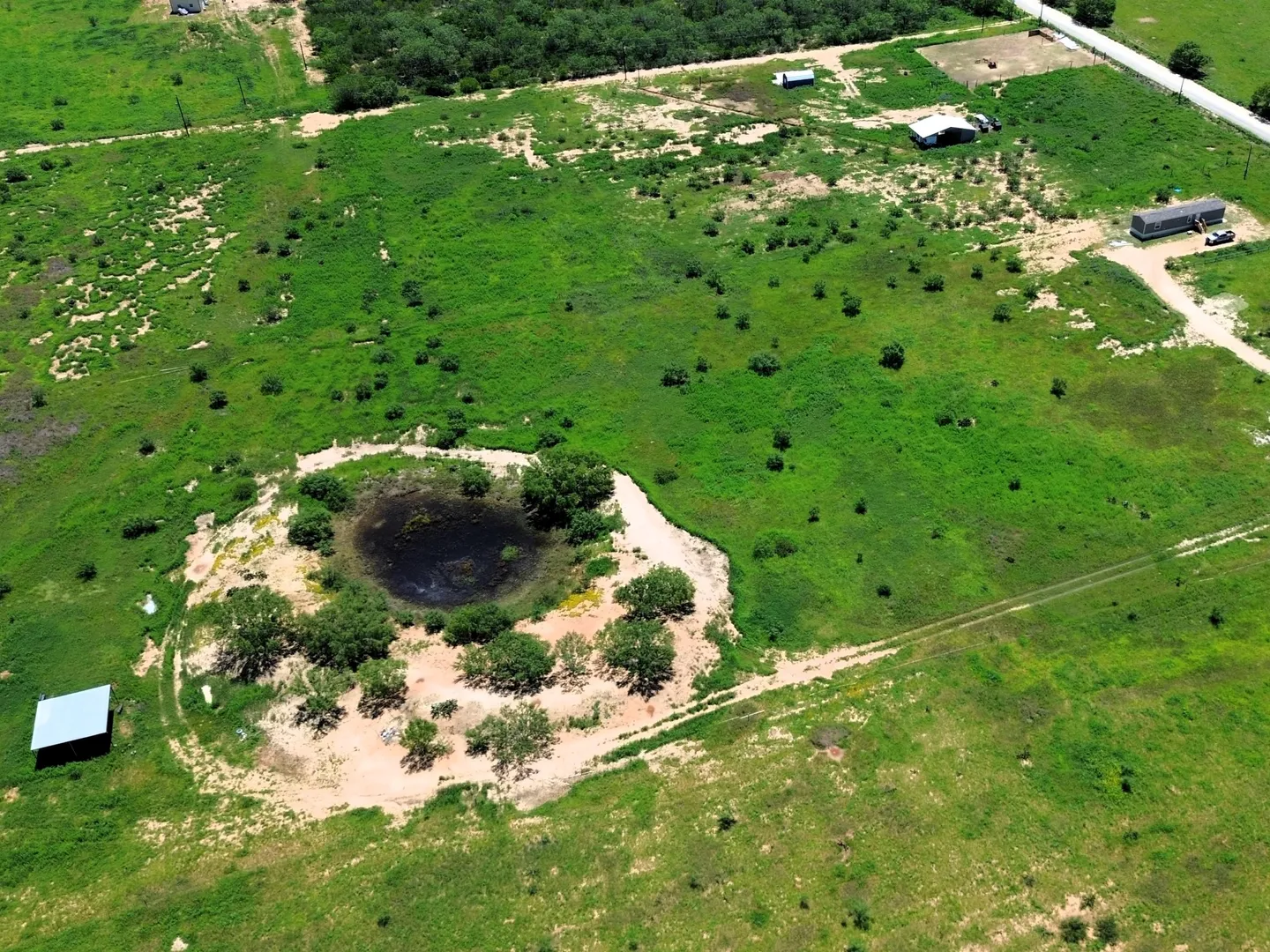 6061 Sand Hollow Road Pearsall TX 78061