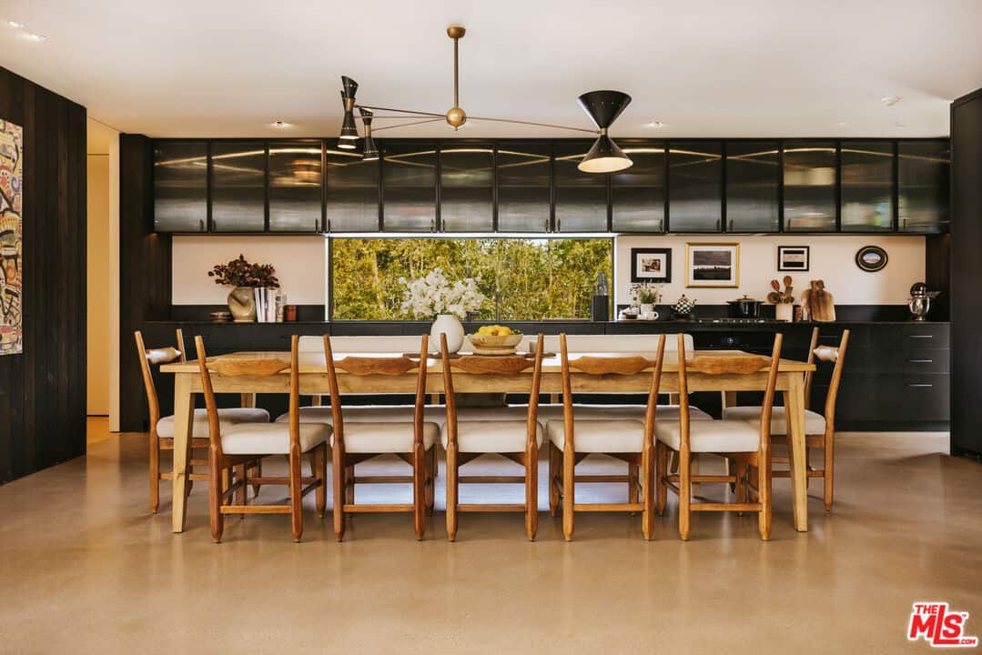 6709 Zumirez Drive Malibu CA 90265