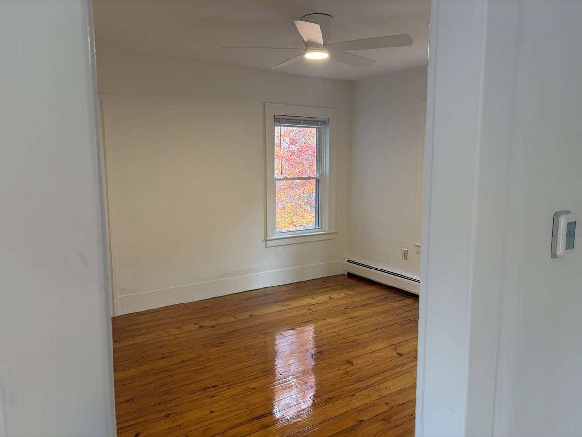 Easthampton MA 01027