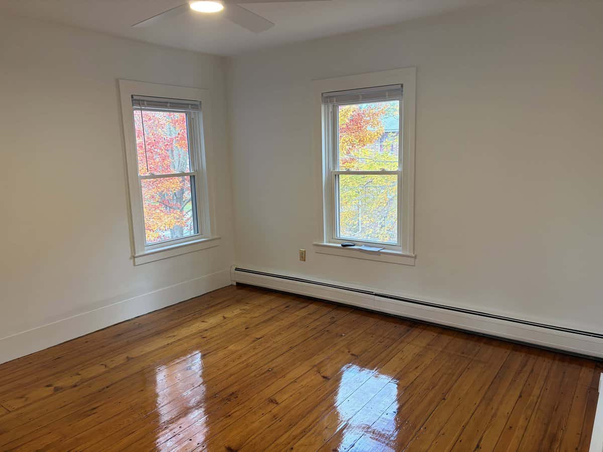 Easthampton MA 01027