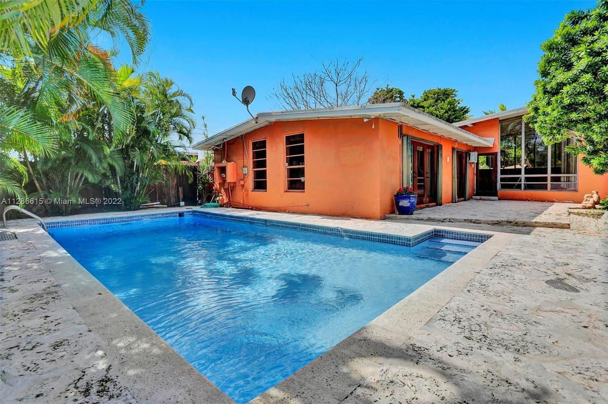 1410 71st Street Miami Beach FL 33141