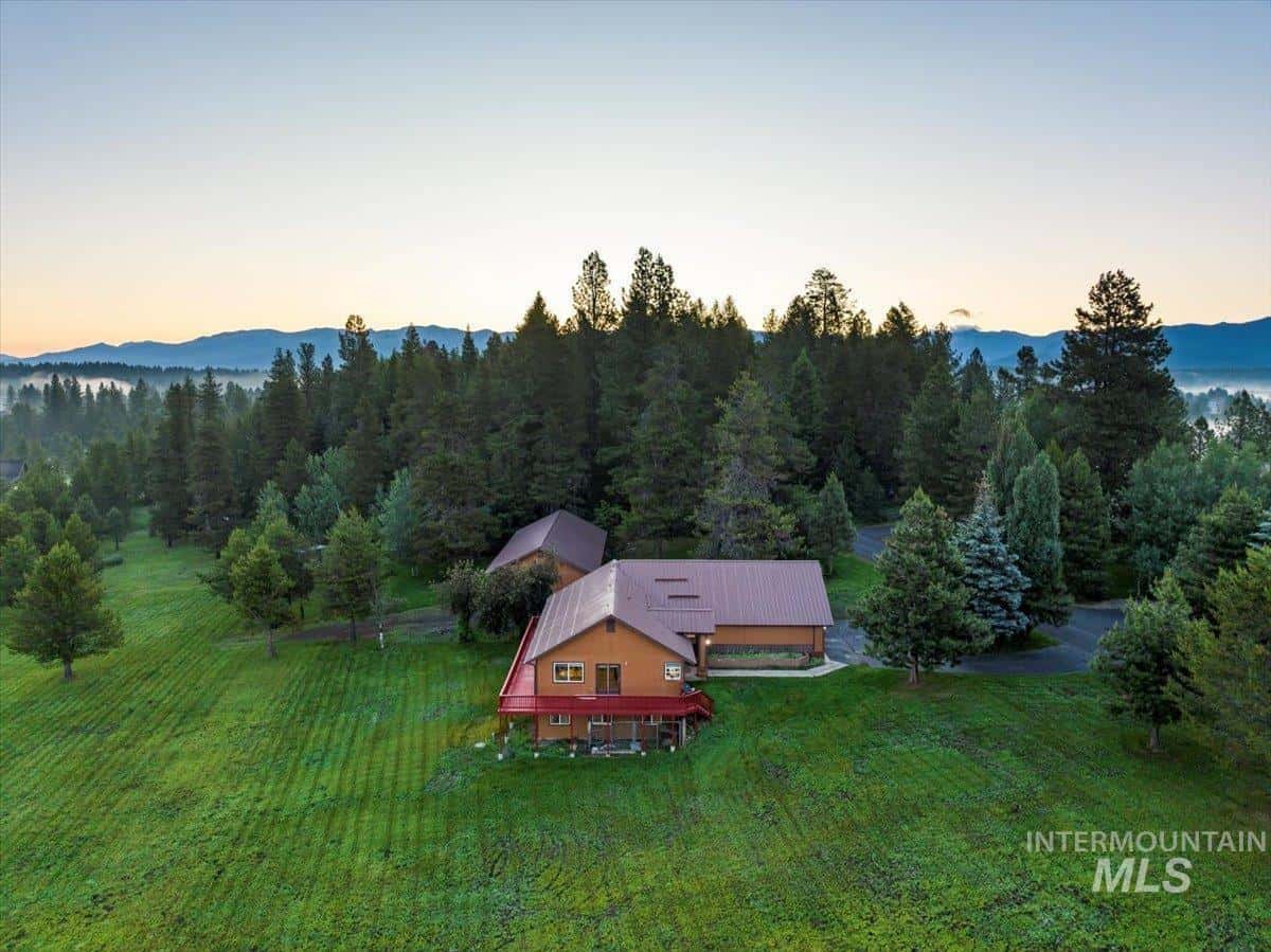 955 Valley Rim Road McCall ID 83638