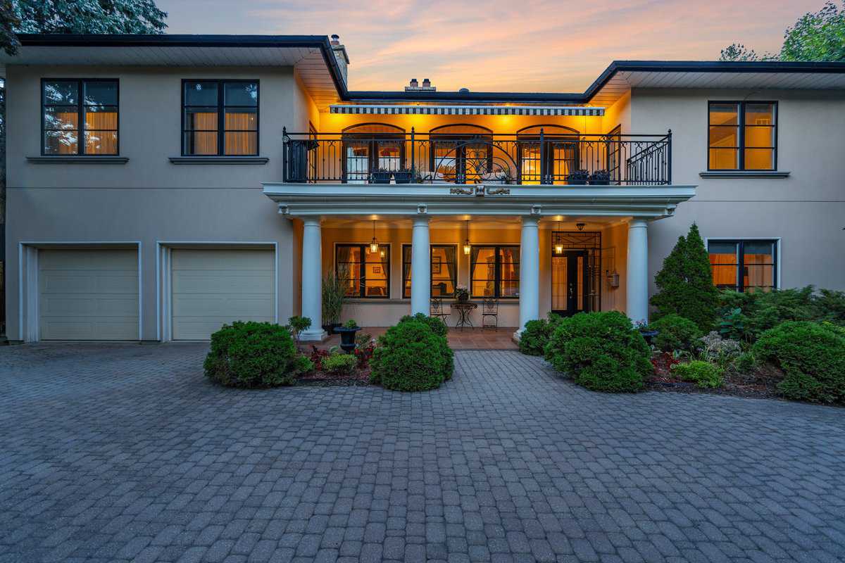 55 Pine Ridge Drive Toronto ON