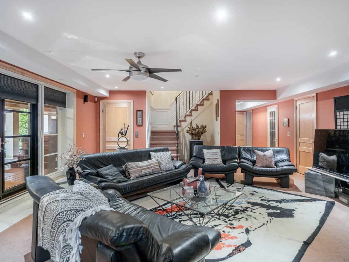 55 Pine Ridge Drive Toronto ON