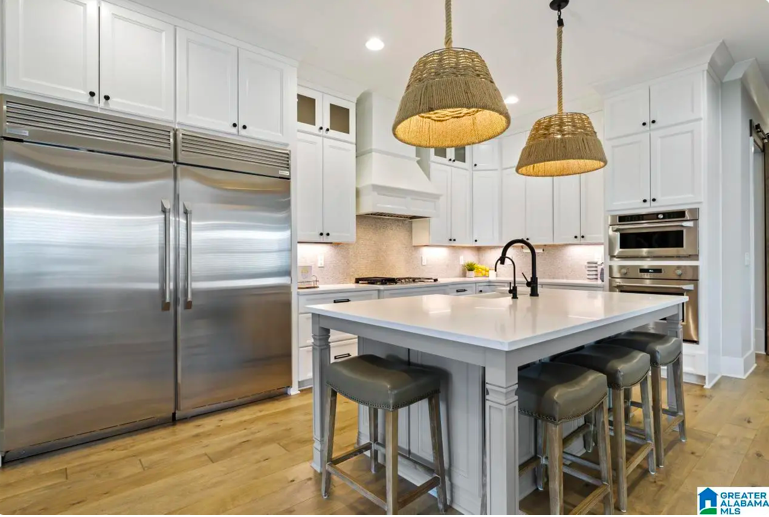 2357 Blackridge Drive Hoover AL 35244