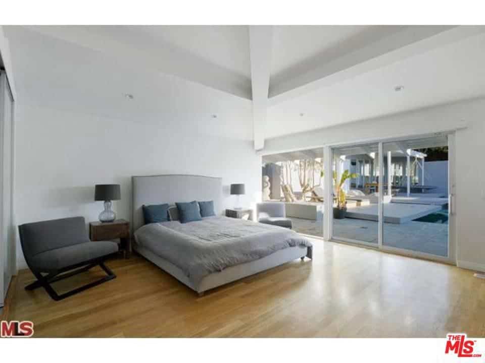 1529 Bel Air Road Los Angeles CA
