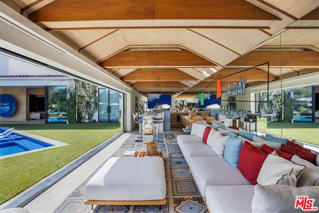 2625 Deep Canyon Drive Beverly Hills CA 90210