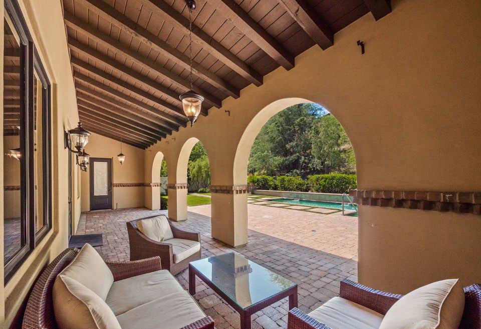 3815 Prado De Las Uvas Calabasas CA 818