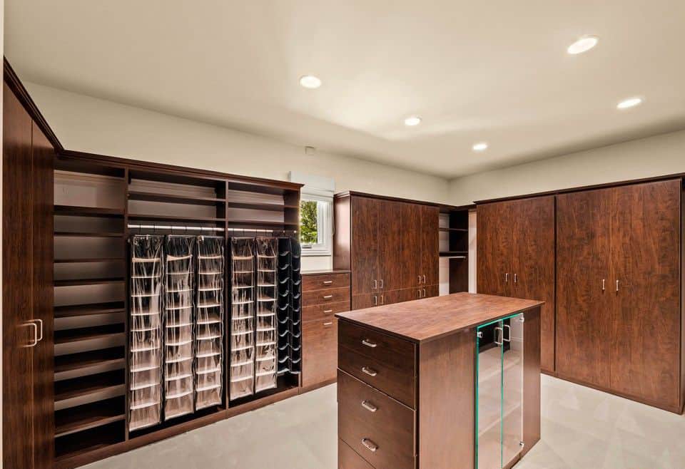 3815 Prado De Las Uvas Calabasas CA 818