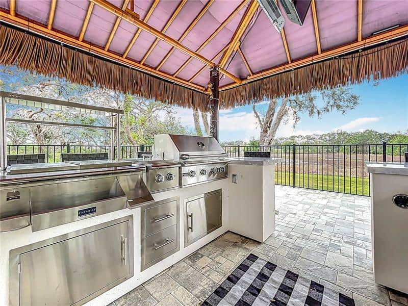 464 Long & Winding Road Groveland FL 34736