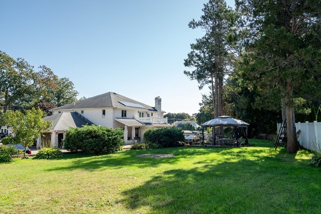 40 Oak Stoneham MA 02180