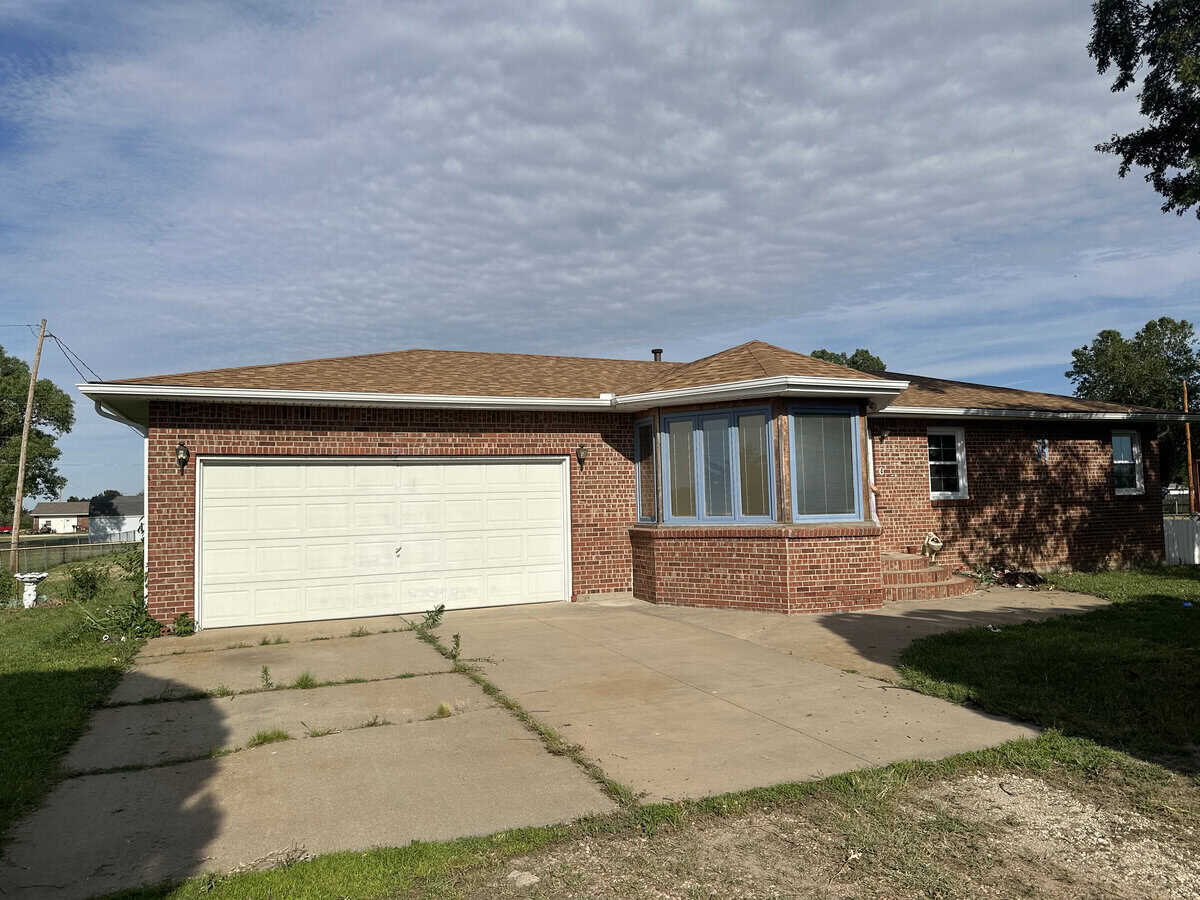 14 N Carlo Street Obeeville KS 67501