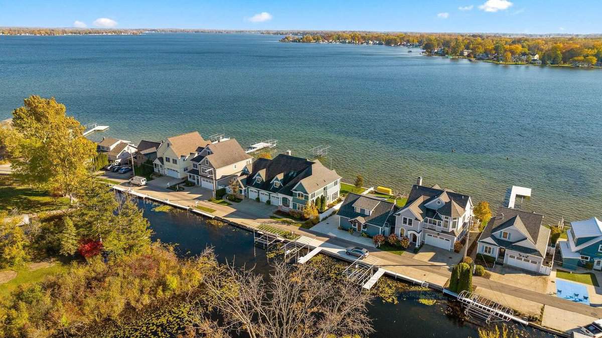 5973 E Island Avenue Syracuse IN 46567