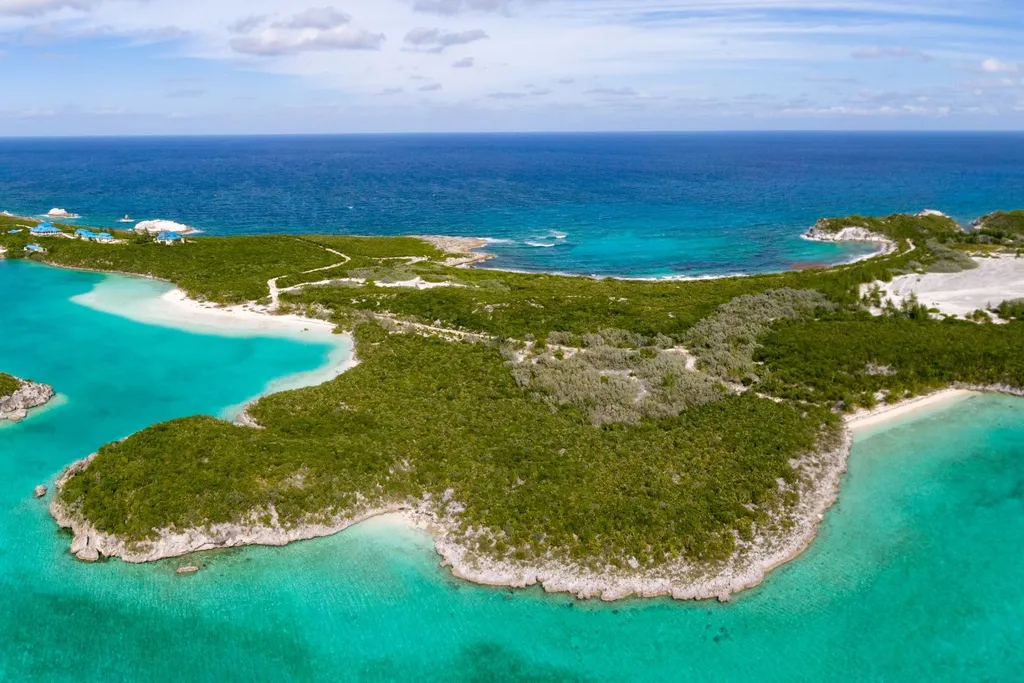 Cave Cay Exuma BS