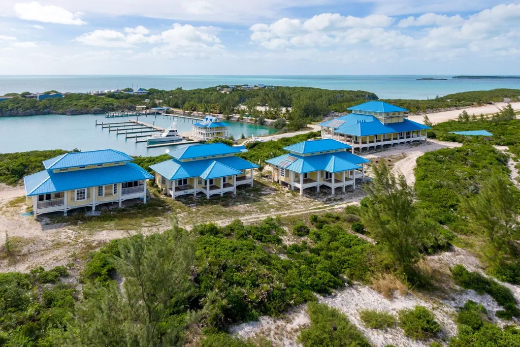 Cave Cay Exuma BS