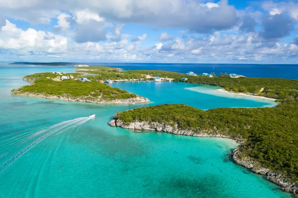 Cave Cay Exuma BS
