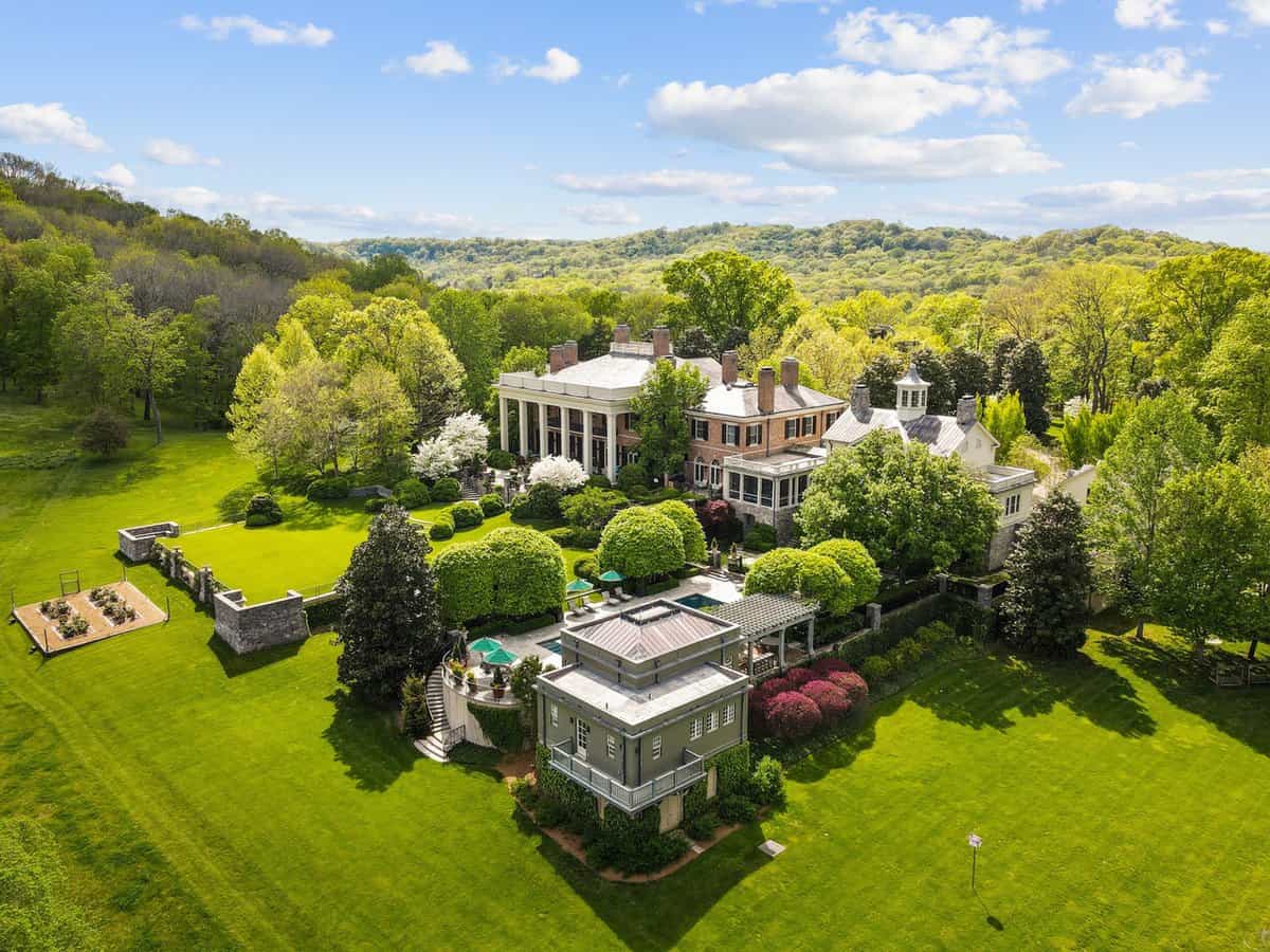 1304 Chickering Road Nashville TN 37215