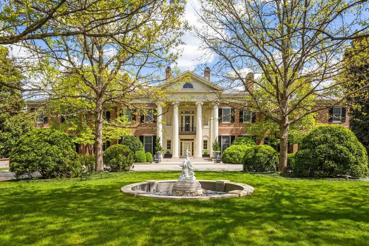 1304 Chickering Road Nashville TN 37215