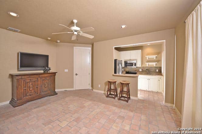 9226 Pony Express Street San Antonio TX 78255