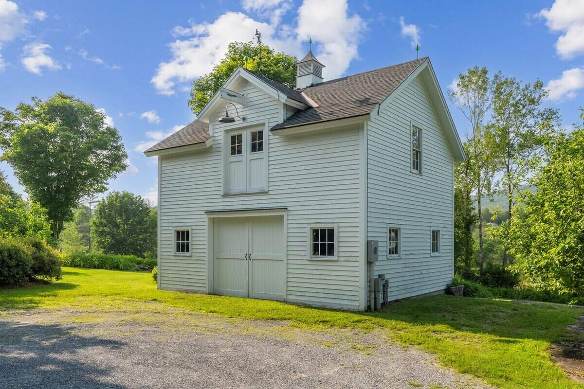 2589 W Sandgate Road Sandgate VT 05250