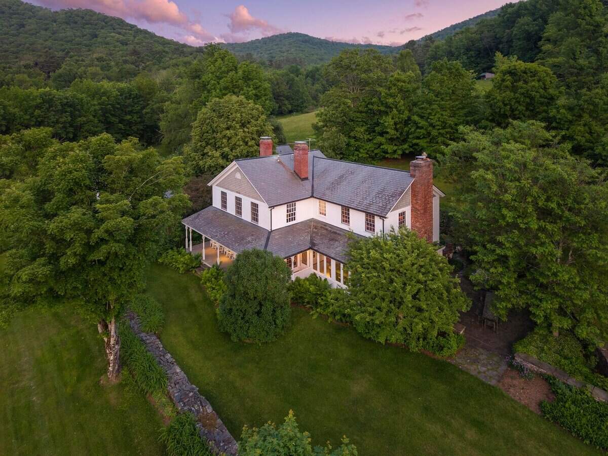 2589 W Sandgate Road Sandgate VT 05250