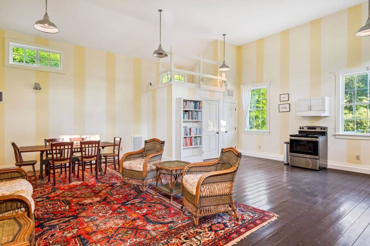 2589 W Sandgate Road Sandgate VT 05250