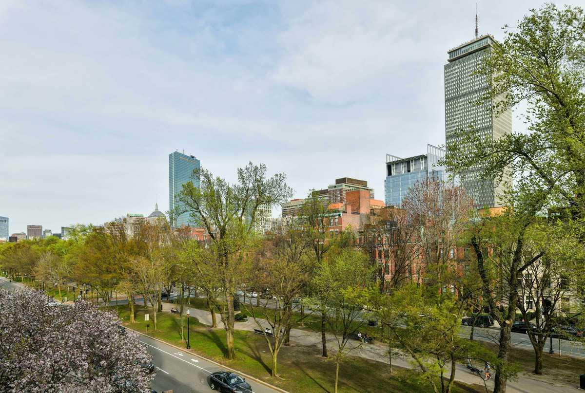 305 Commonwealth Avenue, Unit 2, Boston, MA 02115