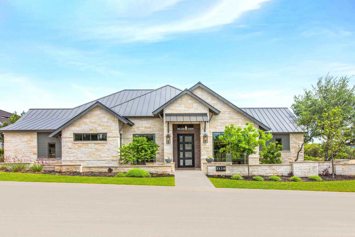 7118 Bluff Green San Antonio TX 78257