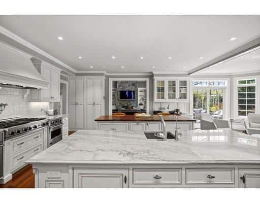 60 Howland Rd, Newton MA 02465