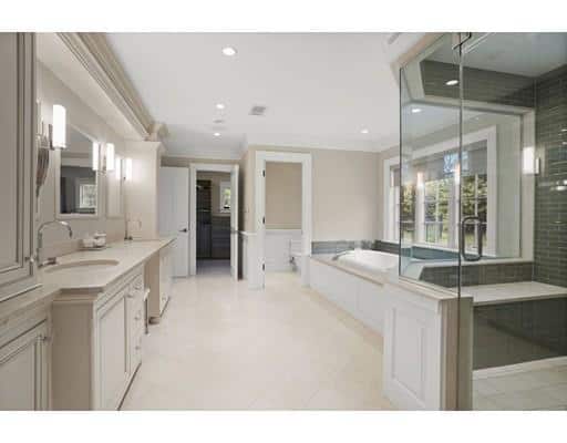 60 Howland Rd, Newton MA 02465