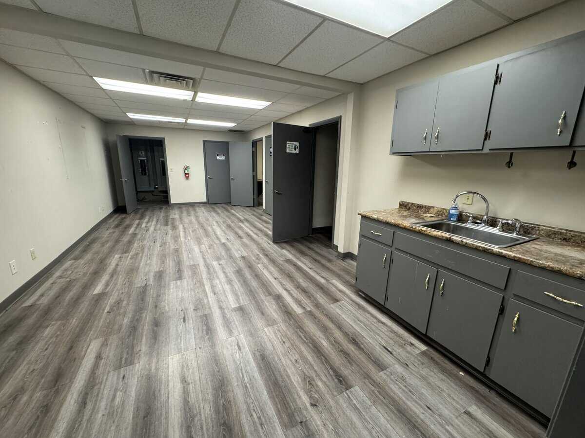 2424 S St Francis Wichita KS 67216