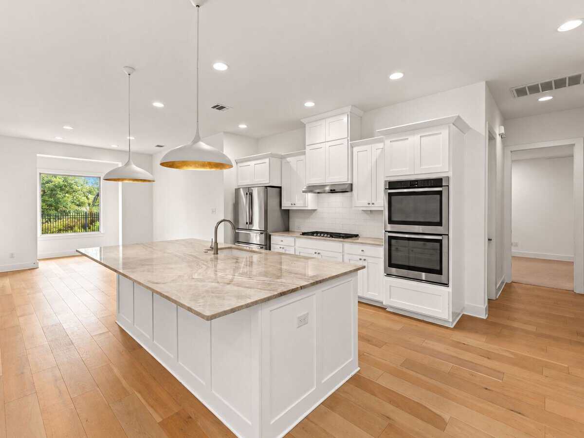 563 Talmadge Lane Shavano Park TX 78249