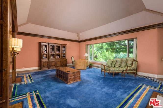9901 Copley Drive Beverly Hills CA 90210
