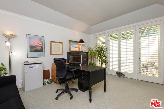 9901 Copley Drive Beverly Hills CA 90210