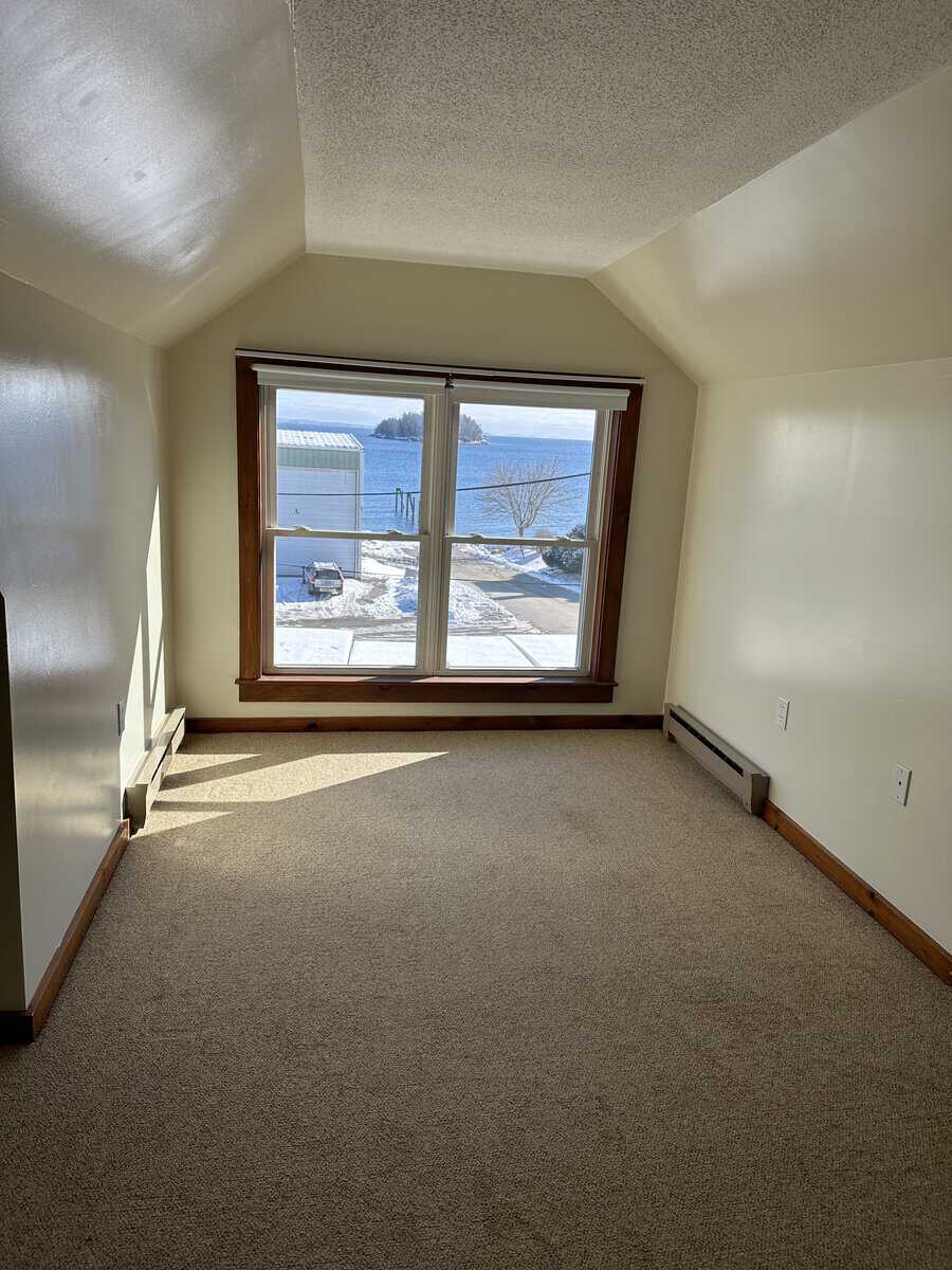 49 Sea Street Camden ME 04843