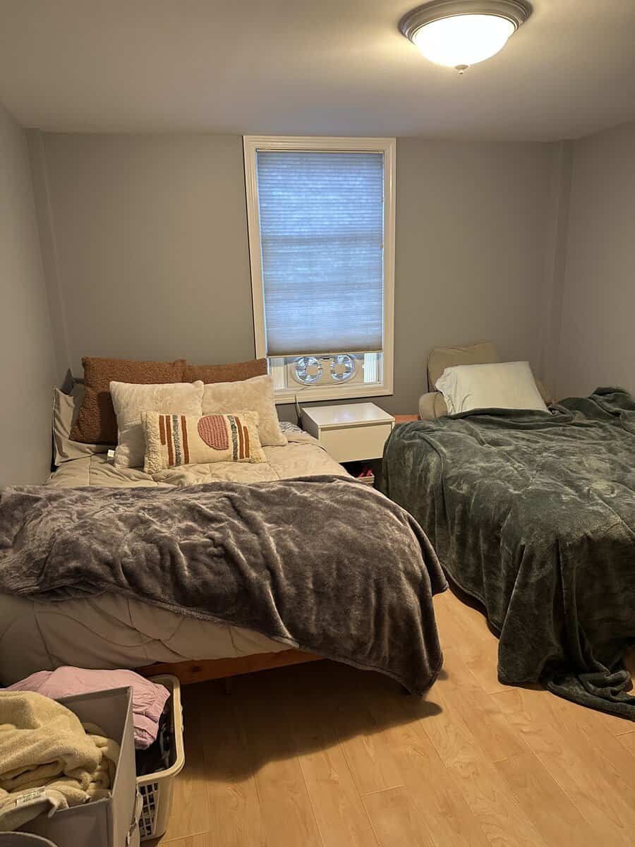 Easthampton MA 01027
