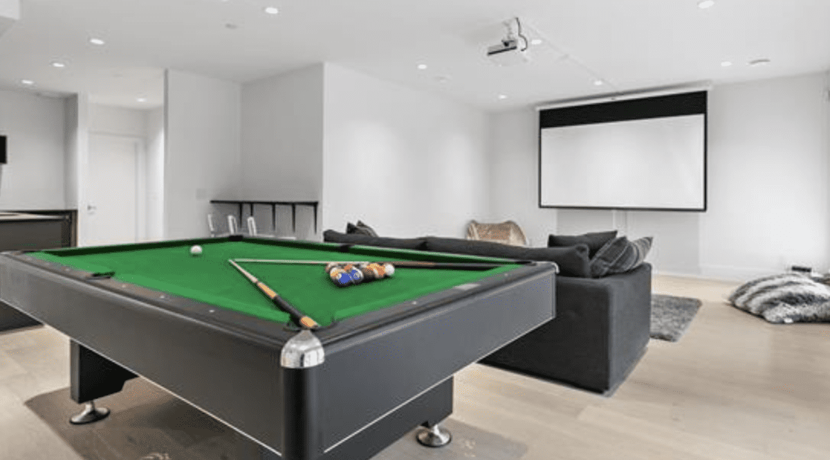 9129 Riverside Drive Whistler BC