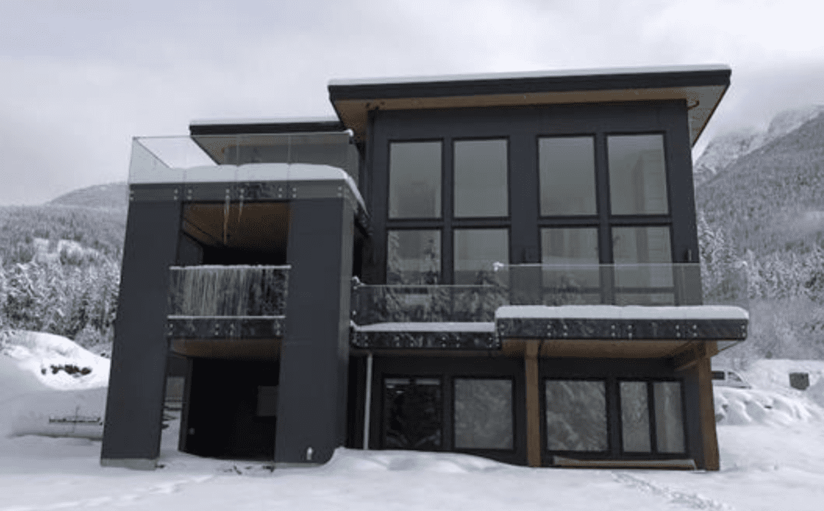 9129 Riverside Drive Whistler BC