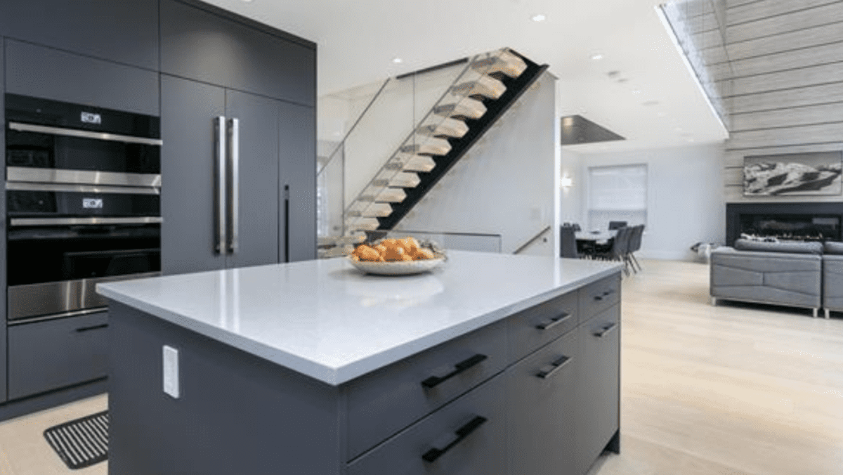 9129 Riverside Drive Whistler BC