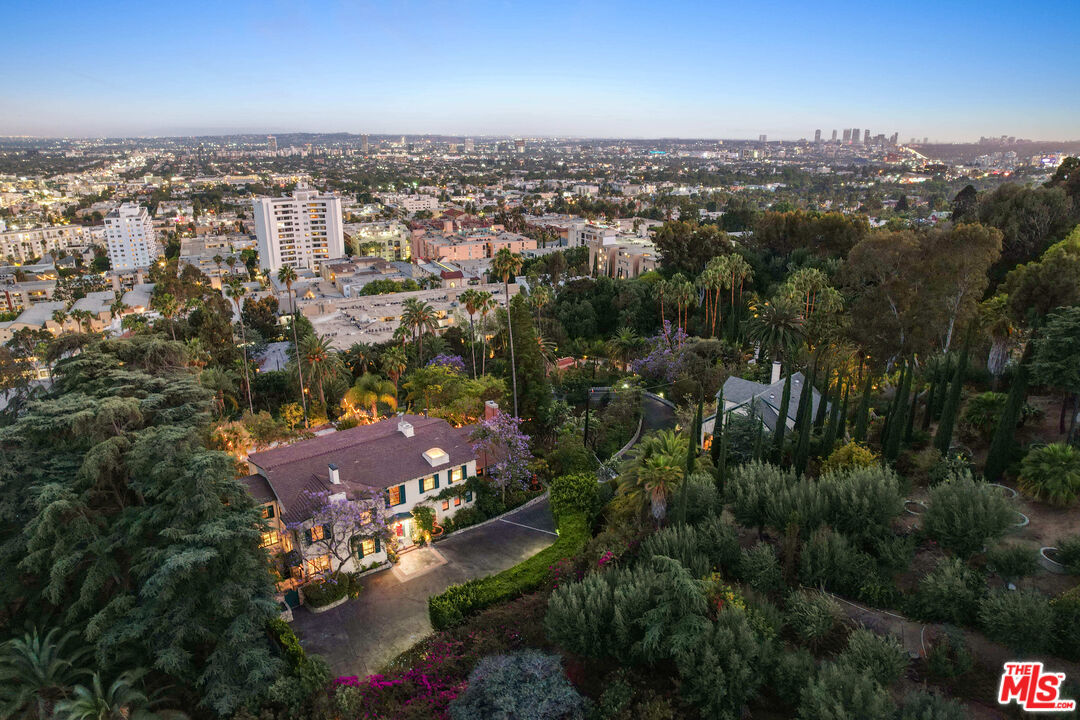2003 La Brea Terrace Los Angeles CA 90046