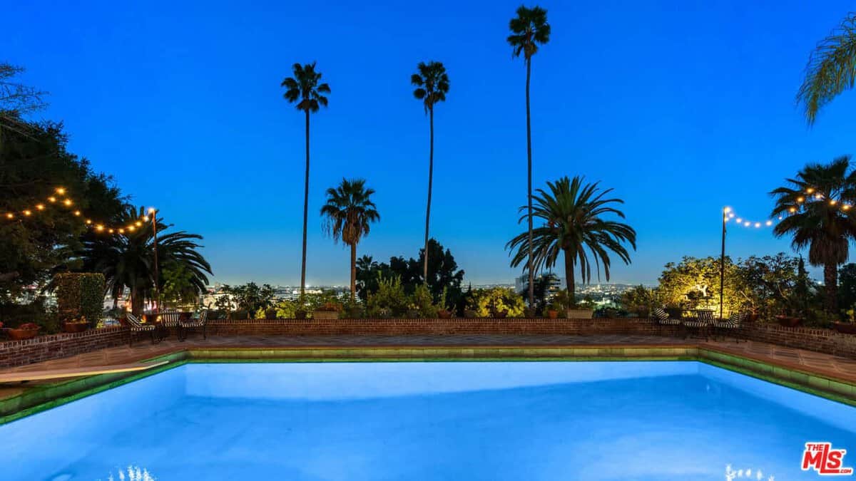 2003 La Brea Terrace Los Angeles CA 90046