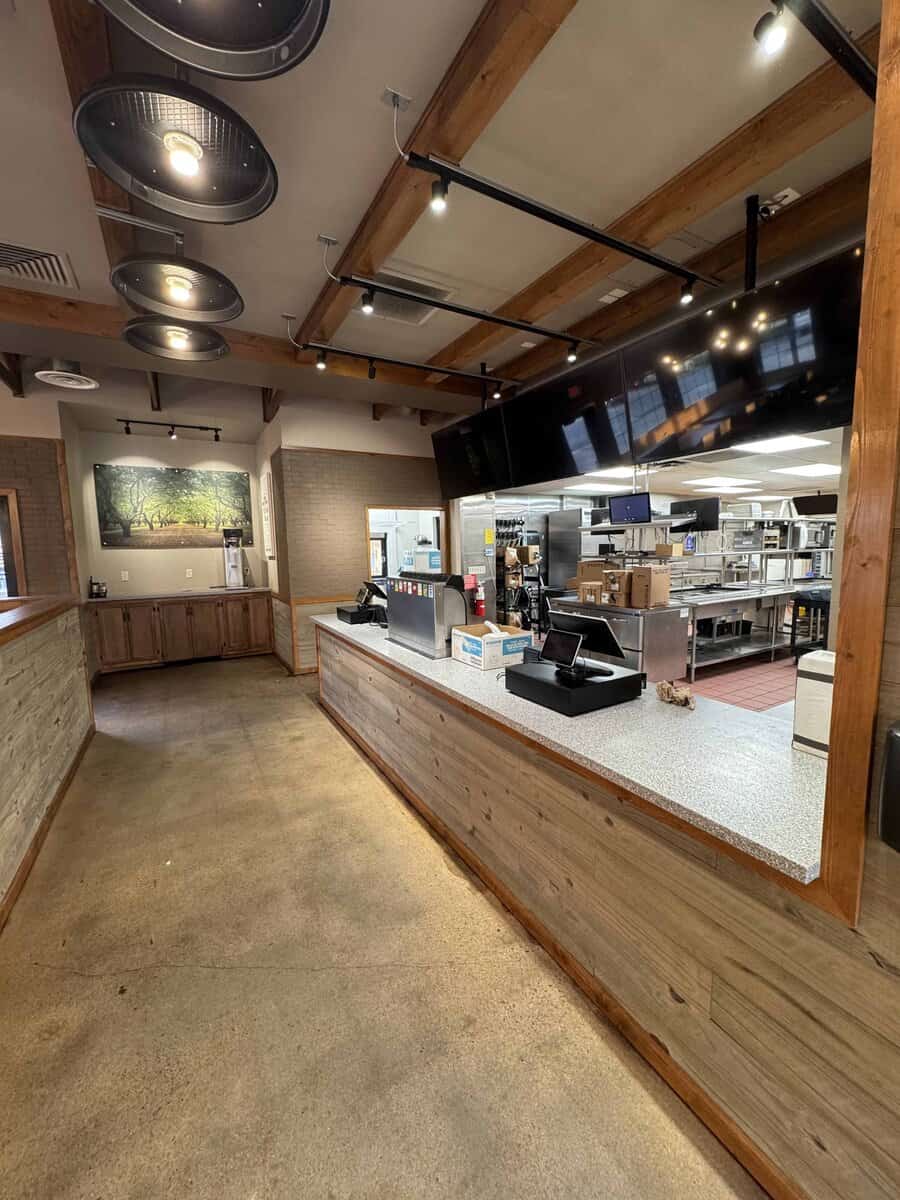 8977 W Central Avenue Wichita KS 67212
