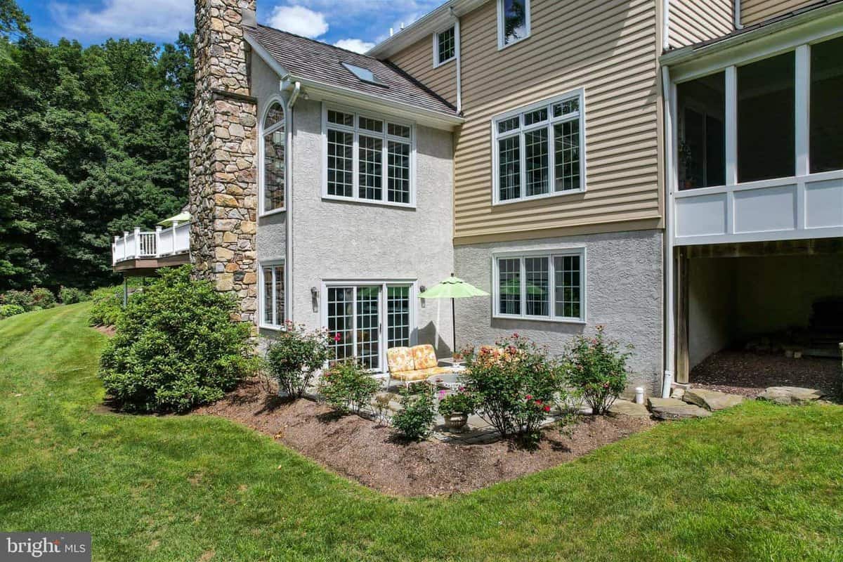 6 Douglass Lane Chester Springs PA 19425