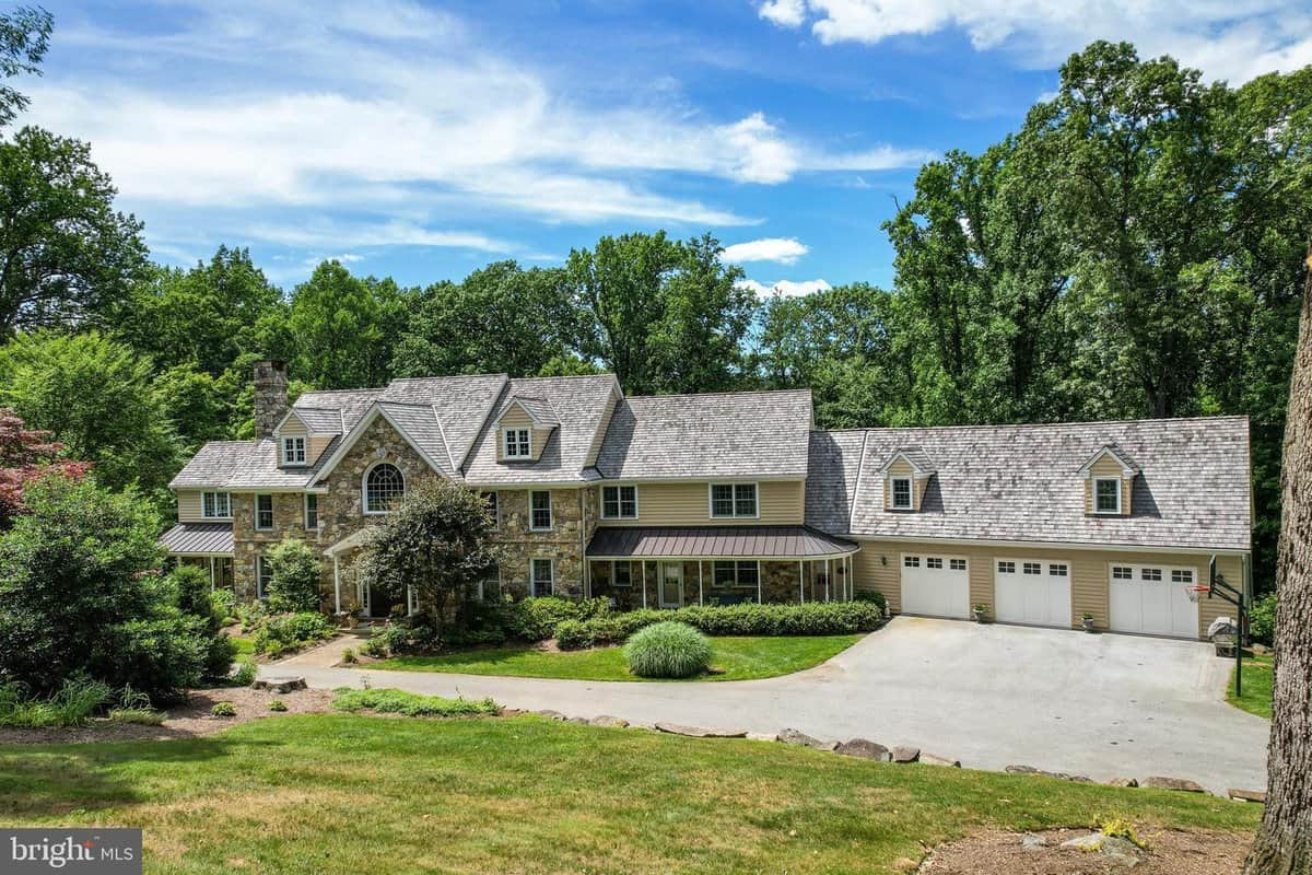6 Douglass Lane Chester Springs PA 19425