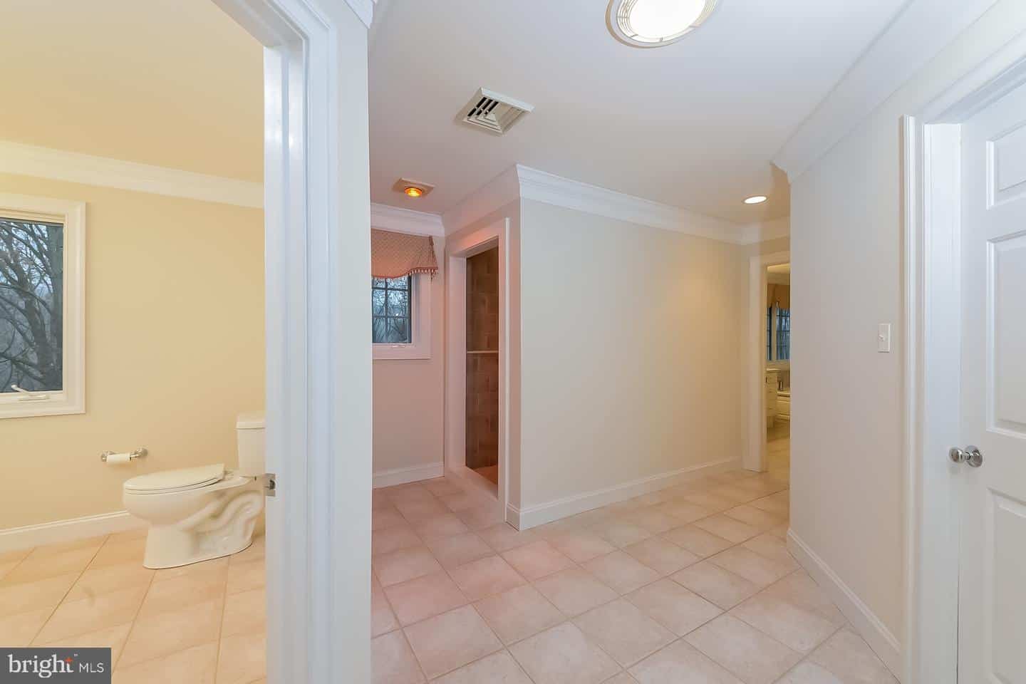 6 Douglass Lane Chester Springs PA 19425