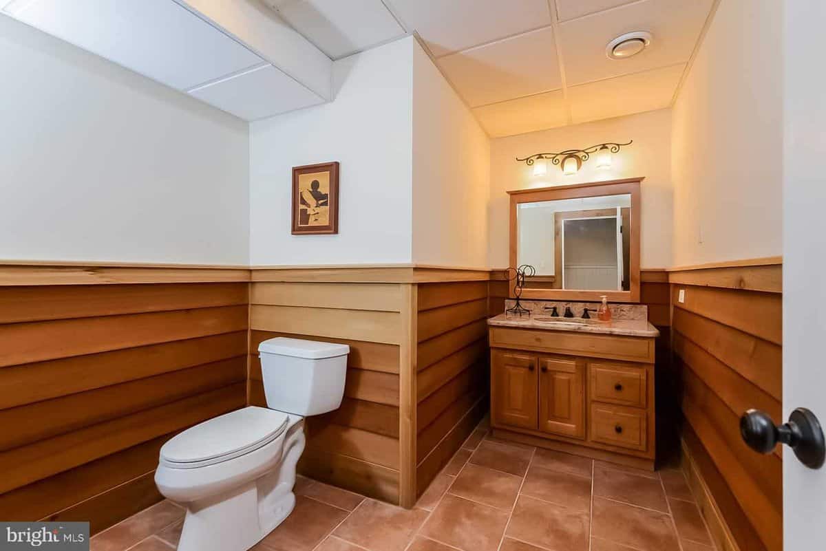 6 Douglass Lane Chester Springs PA 19425