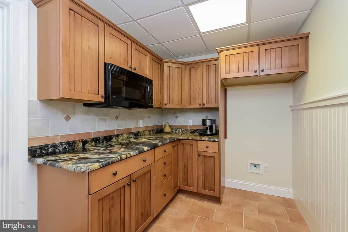 6 Douglass Lane Chester Springs PA 19425