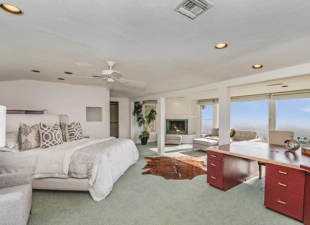 8418 Franklin Avenue Los Angeles CA 90069