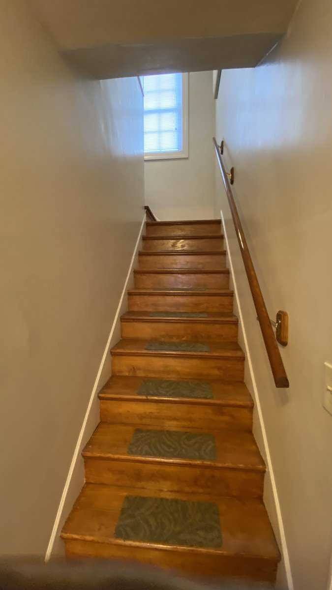 Easthampton MA 01027